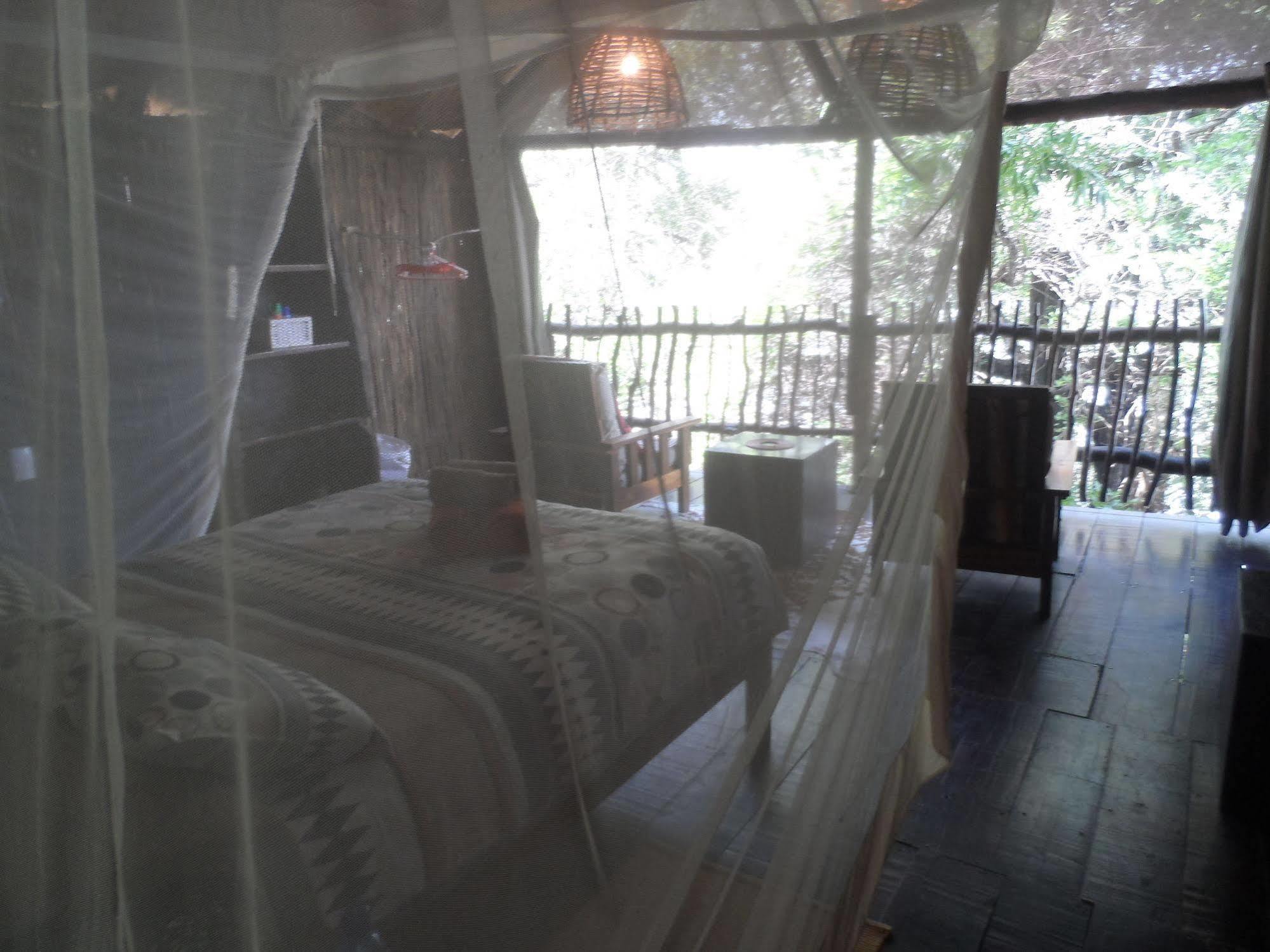 Caprivi Houseboat Safari Lodge Katima Mulilo Exterior foto