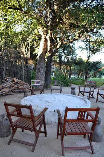 Caprivi Houseboat Safari Lodge Katima Mulilo Exterior foto
