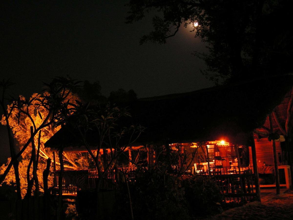 Caprivi Houseboat Safari Lodge Katima Mulilo Exterior foto