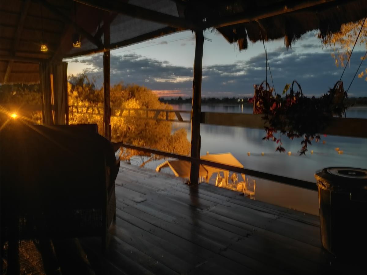 Caprivi Houseboat Safari Lodge Katima Mulilo Exterior foto